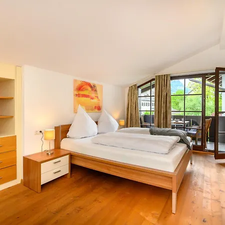 Haus Bergspitze * Гармиш-Партенкирхен