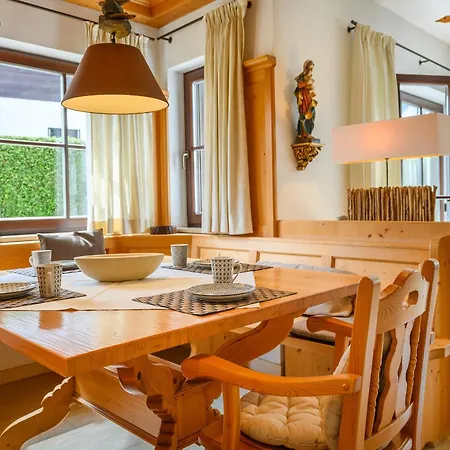 Апартаменты Haus Bergspitze *