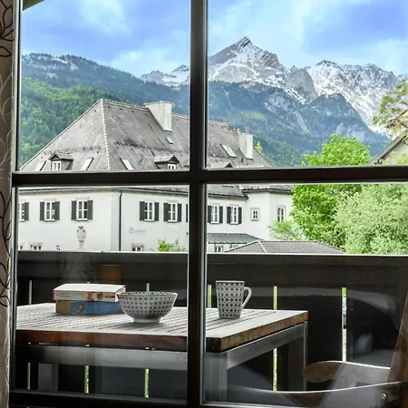 Апартаменты Haus Bergspitze *
